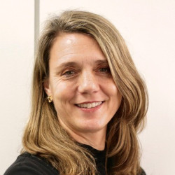 Ángela de Miguel