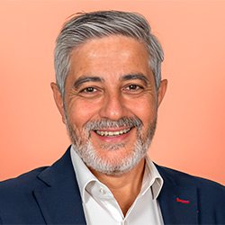 Rafael Fernández Campos