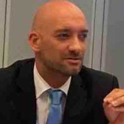 Tomás Llorente