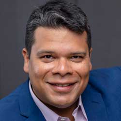 Ernesto Plaza