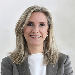 María José Sesarino