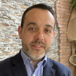 Óscar Valle Ballesteros