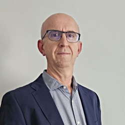 Alejandro Vega